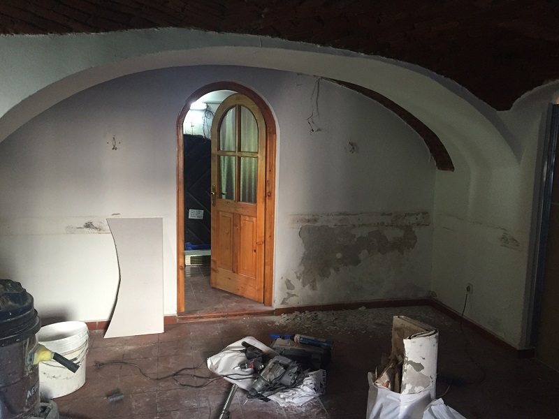 Sanacija kletnega zidu s tesnilno malto Koester WP